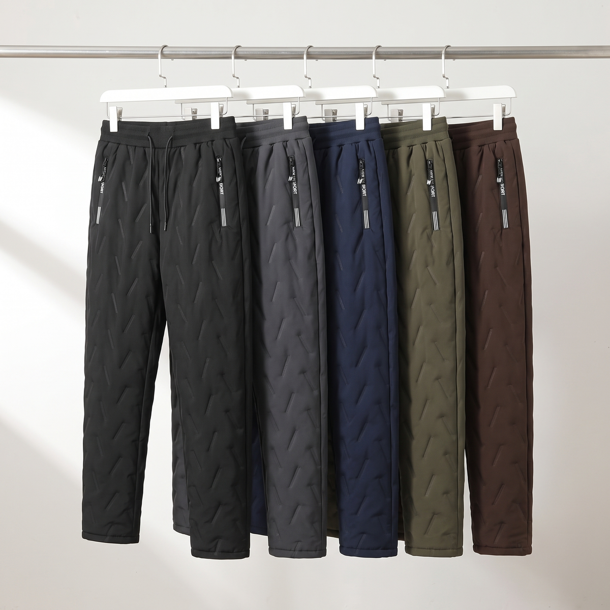 Men’s Sherpa Fleece-Lined Joggers with Elastic Waist and Ribbed Ankle Cuffs
