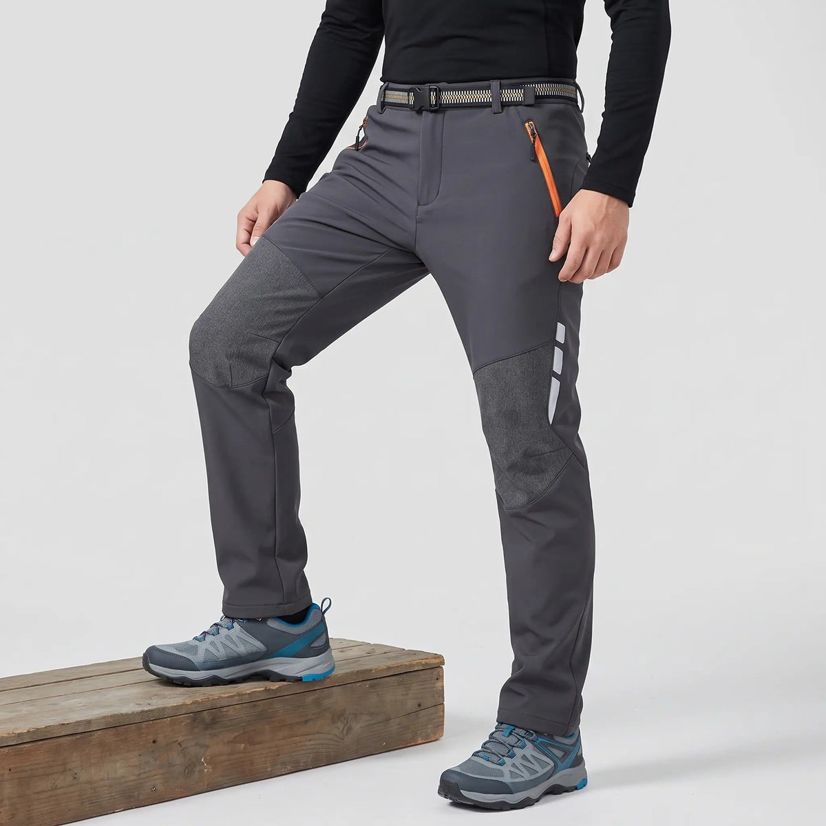 Men's Insulated Softshell Hiking Pants With Fleece Lining And Reinforced Knees