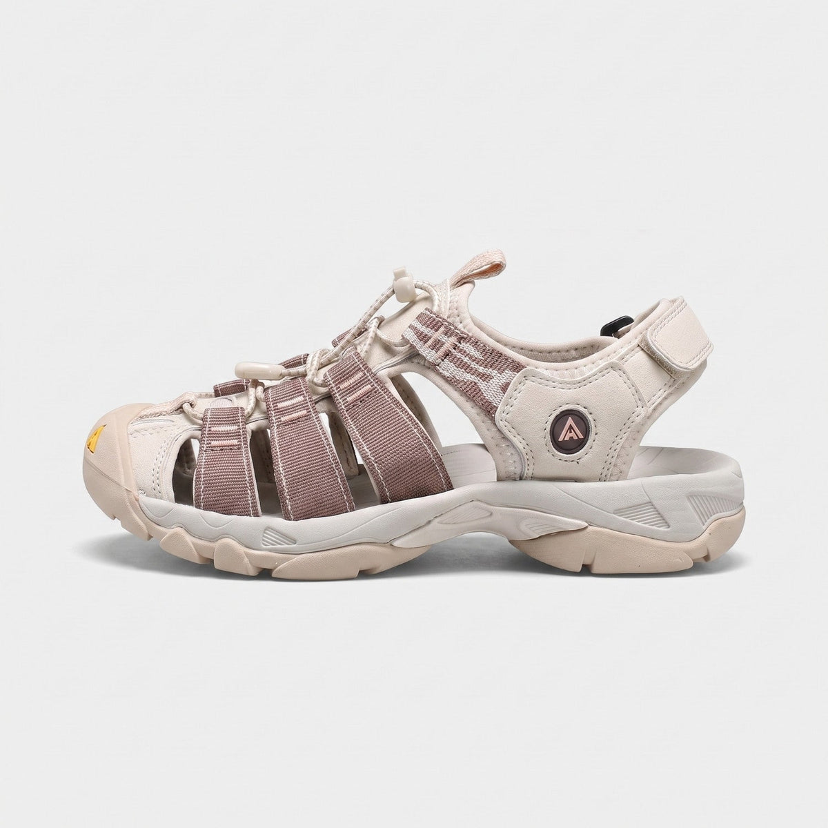 Women's Closed Toe Walking Sandals with Drainage Outsole and Bungee Lace