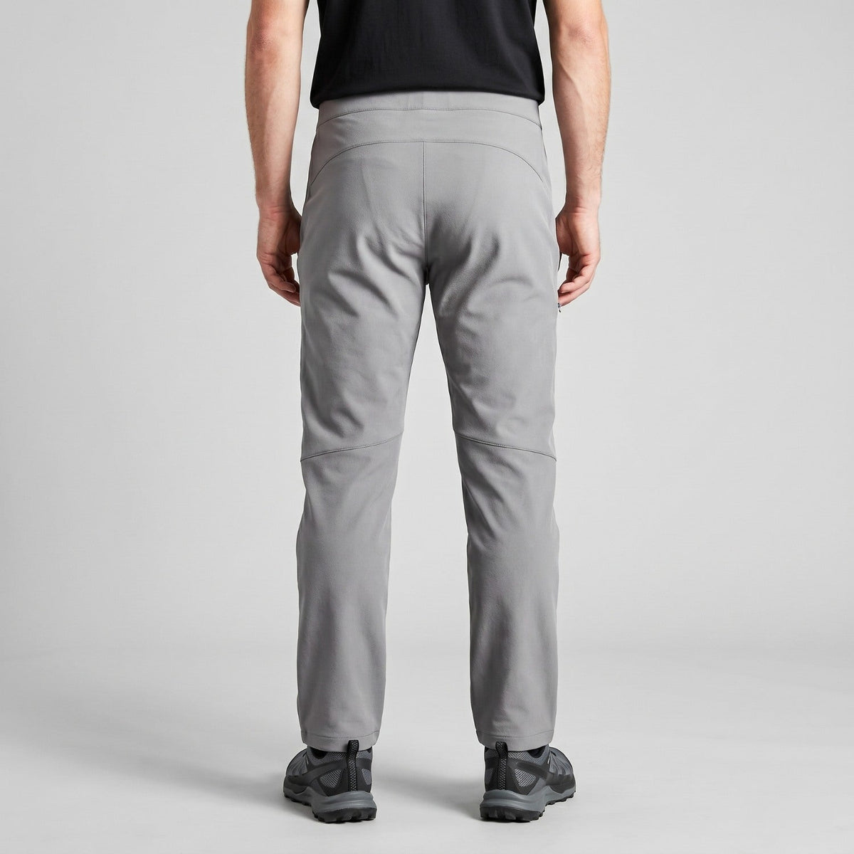 Men’s Fleece-Lined Hiking Pants with 4-Way Stretch and Water-Repellent Finish