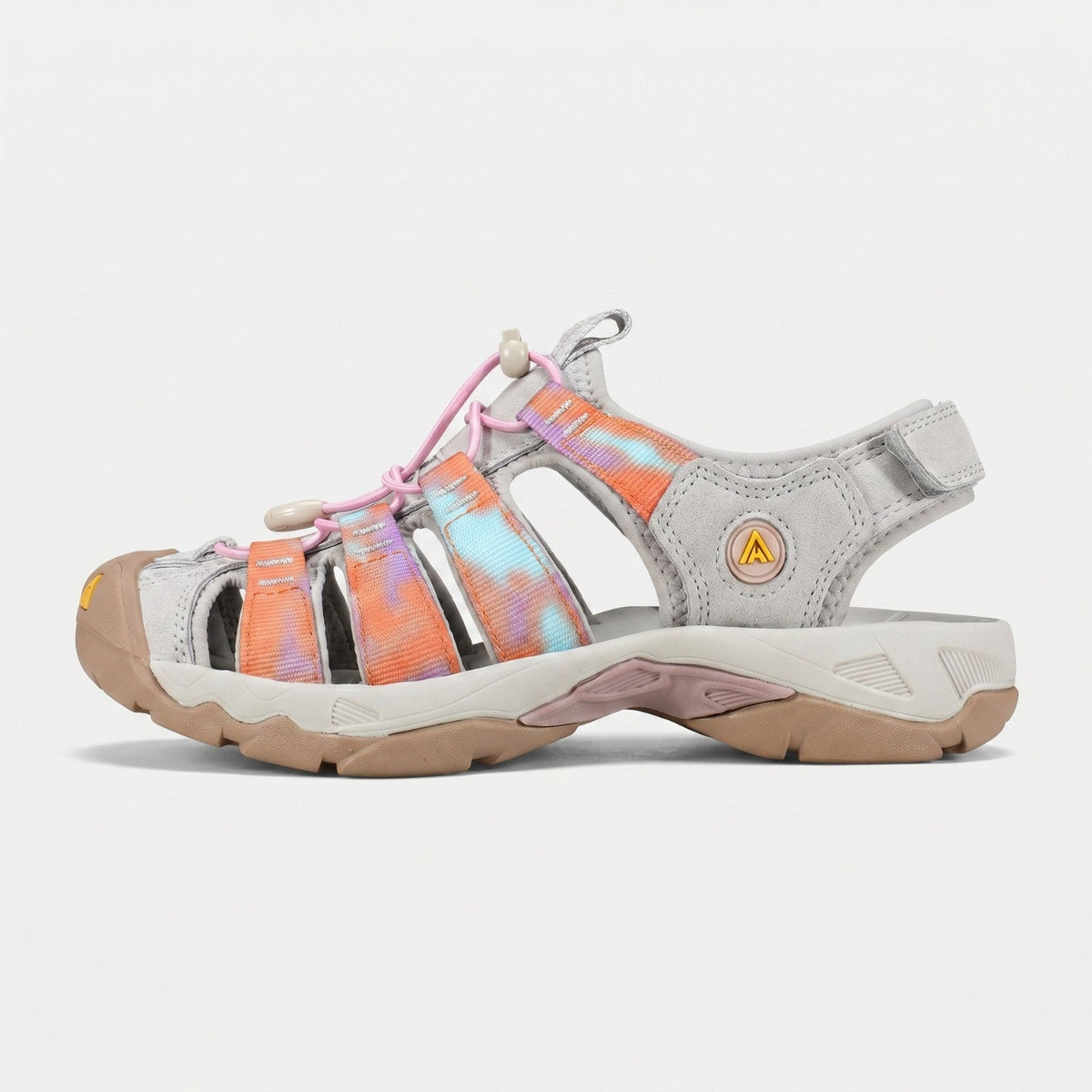 Women's Closed Toe Walking Sandals with Drainage Outsole and Bungee Lace