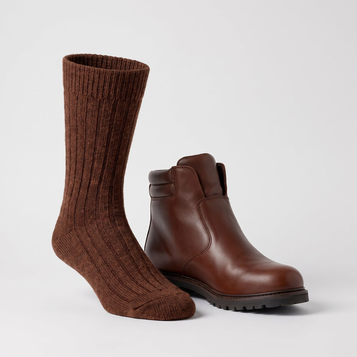 Men's Thick Wool Mid Calf Boot Socks with Ribbed Cuff