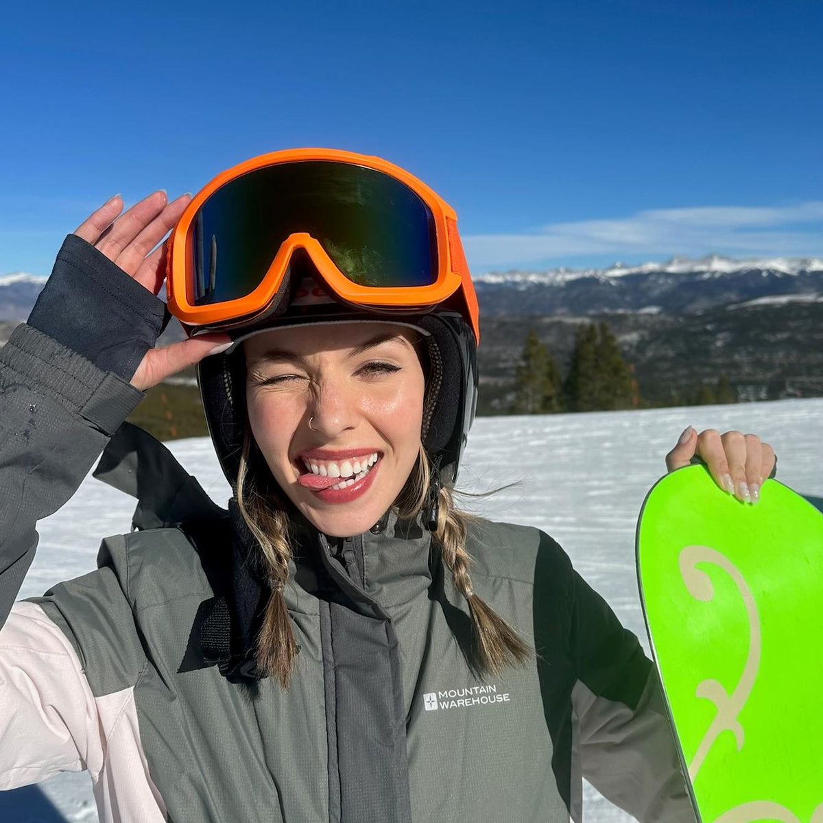 Women's Ski Goggles with Panoramic Mirrored Lens and Adjustable Strap