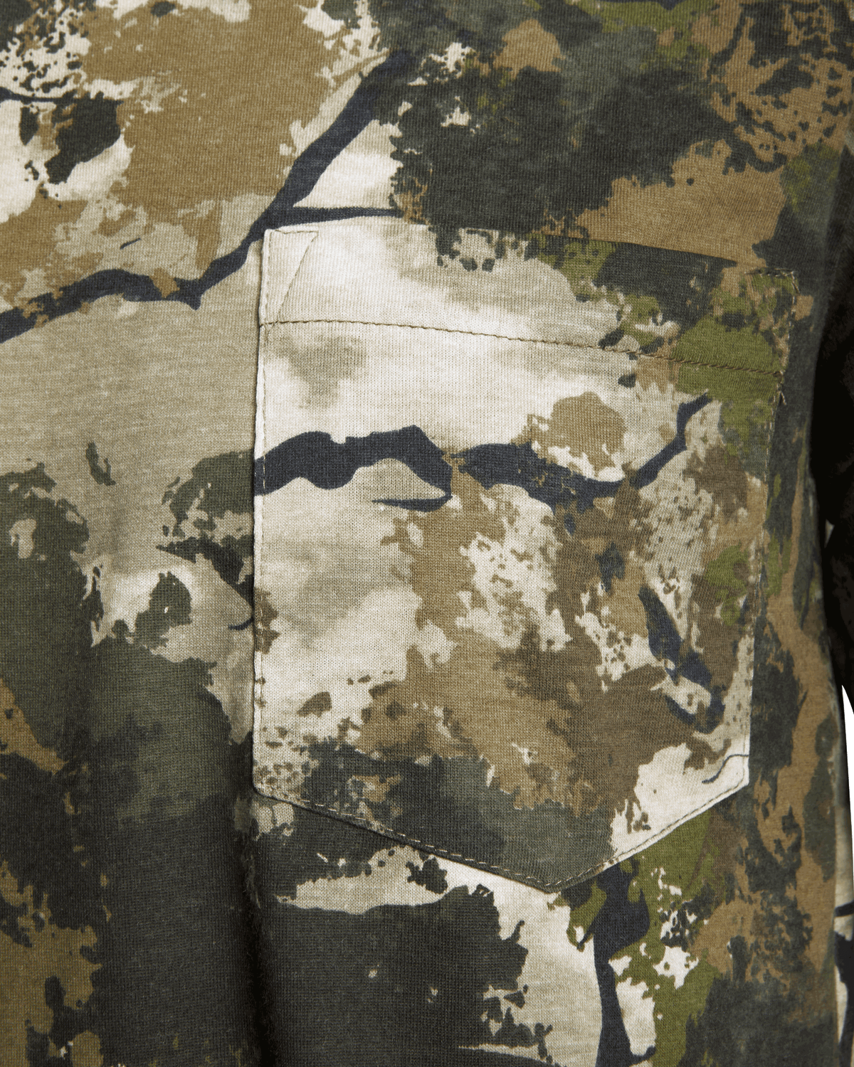 Men's Camouflage Cotton Blend Short Sleeve Pocket Tee with Crew Neck