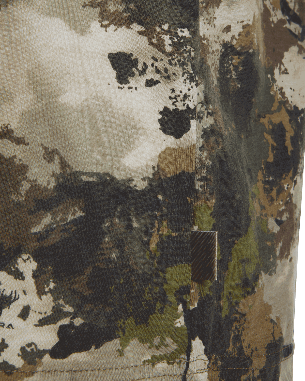 Men's Camouflage Cotton Blend Short Sleeve Pocket Tee with Crew Neck