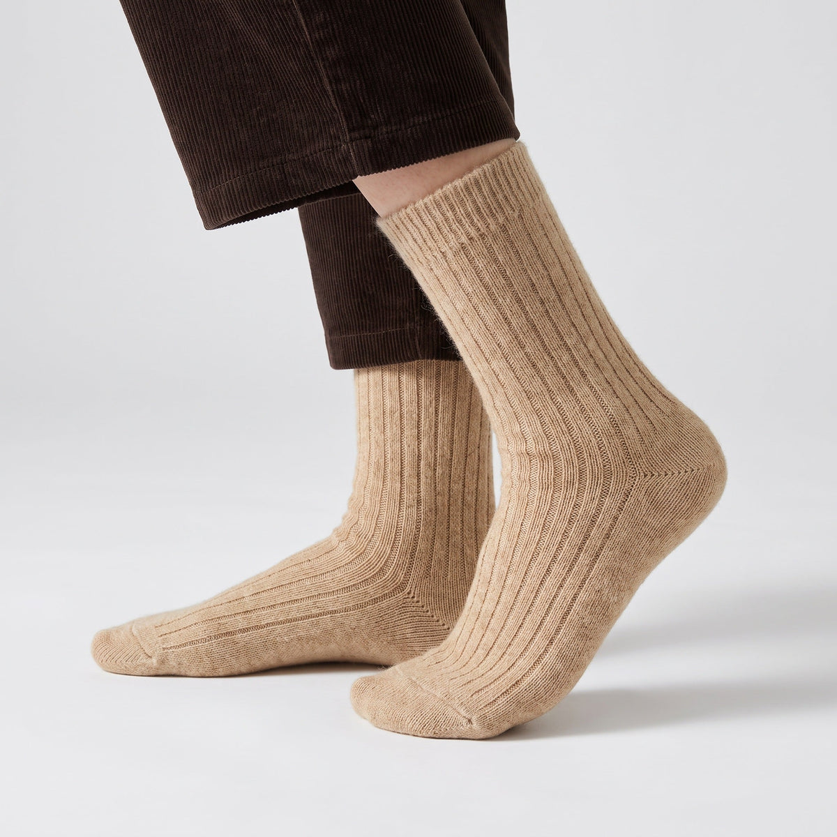 Men's Thick Wool Mid Calf Boot Socks with Ribbed Cuff