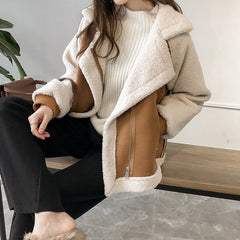 Women's Plush Shearling Jacket | Oversized Aviator Winter Coat | Chic and Comfortable 2