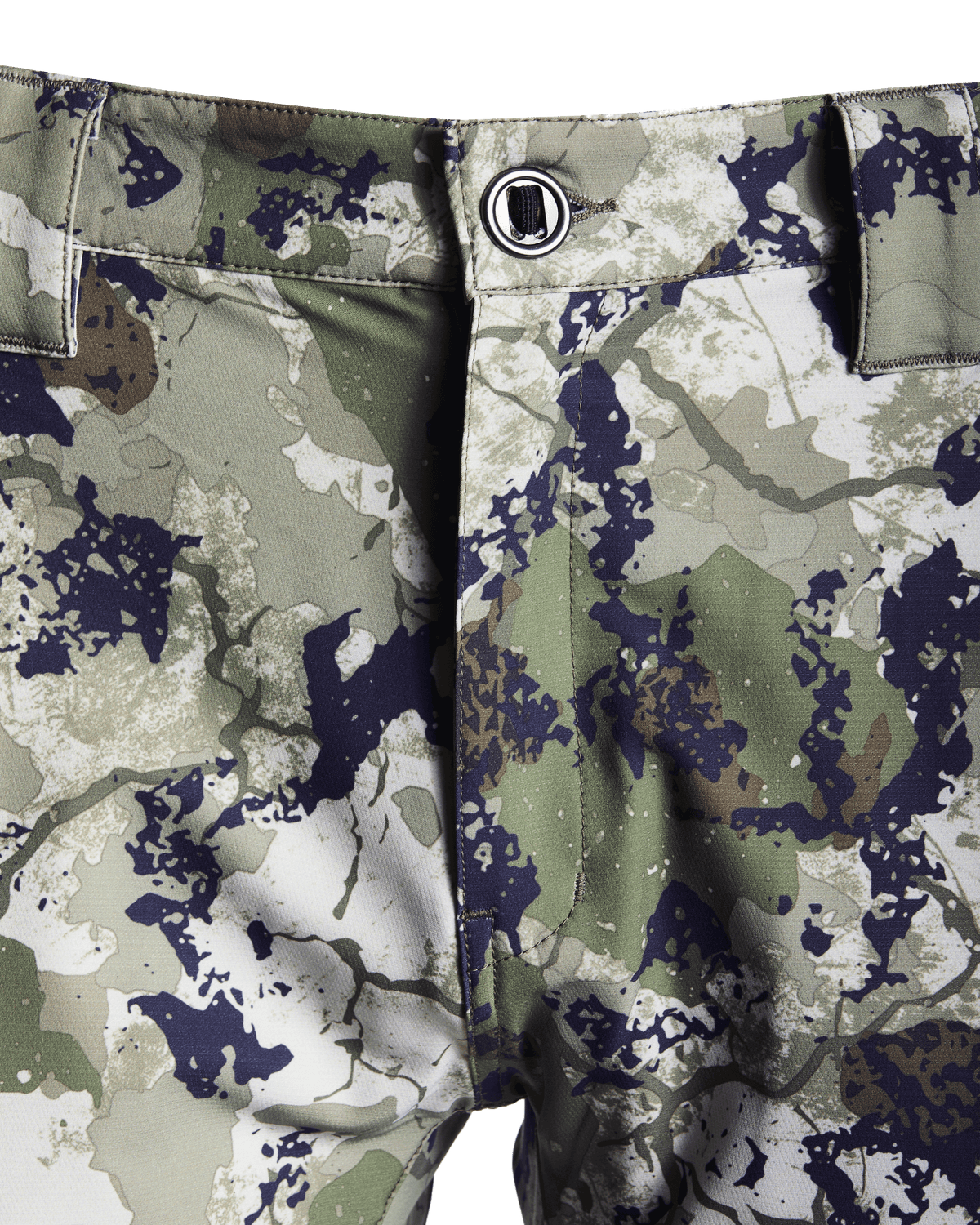 Men's Lightweight Camouflage Hunting Pants with Articulated Knees and Cargo Pockets