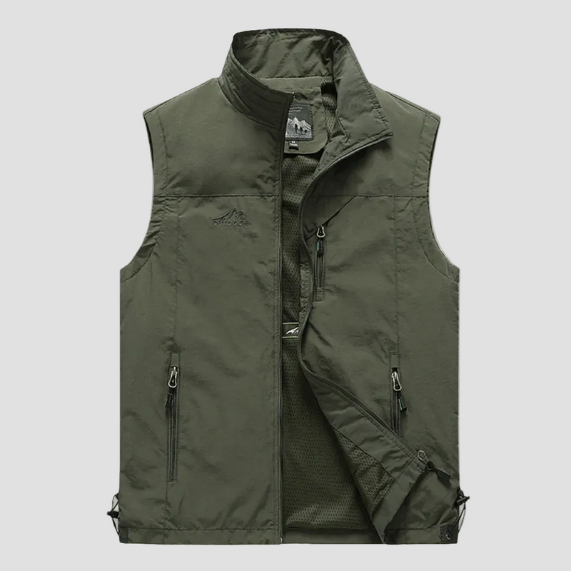 Men's Lightweight Hiking Vest With Multi Zip Pockets And Mesh Lining