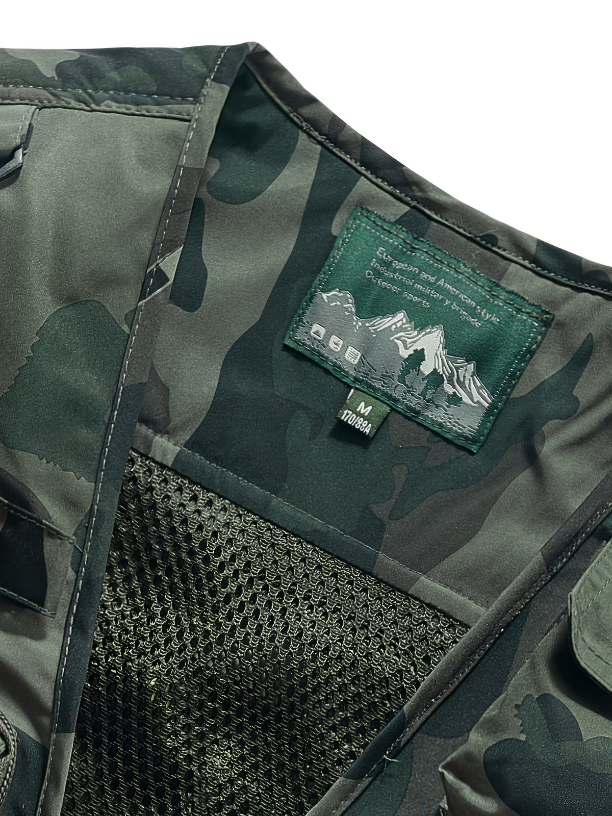 Men's Camo Utility Vest With Mesh Back And Multi Pockets