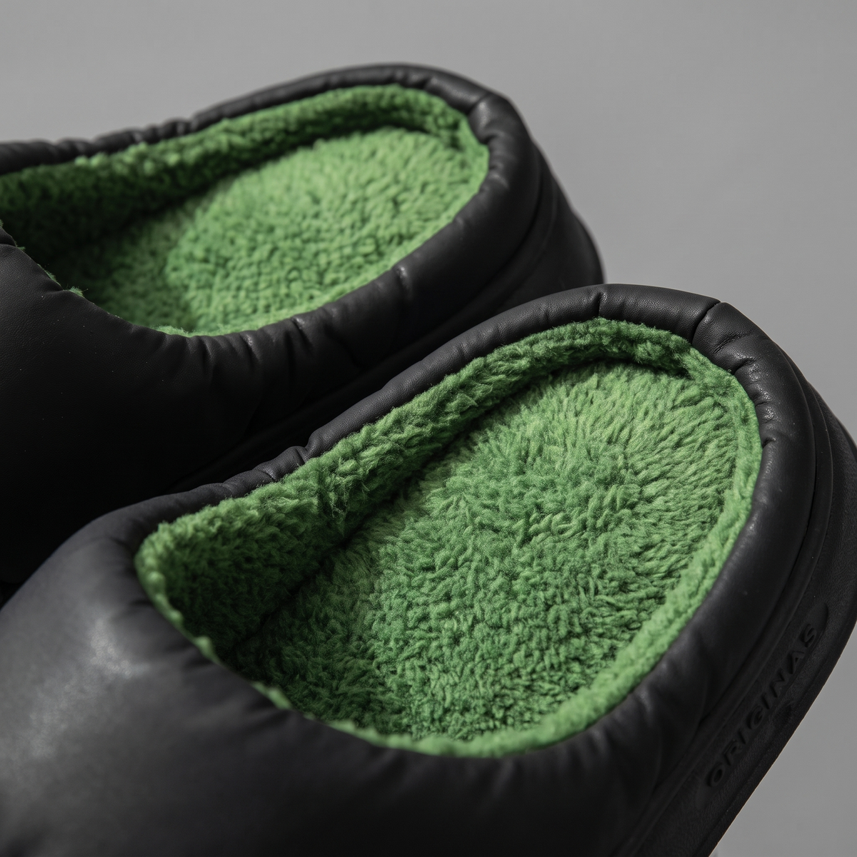 Men's Water Resistant Slip On Slippers with Fleece Lining
