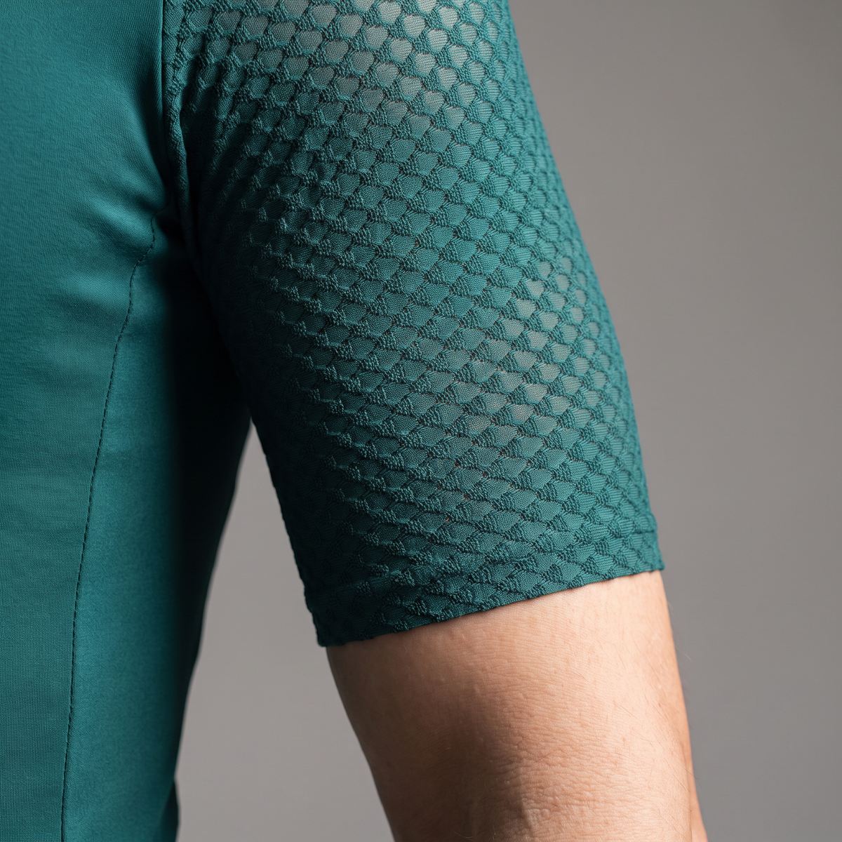 Men's Short Sleeve Cycling Jersey With Zip Rear Pocket And Mesh Panels