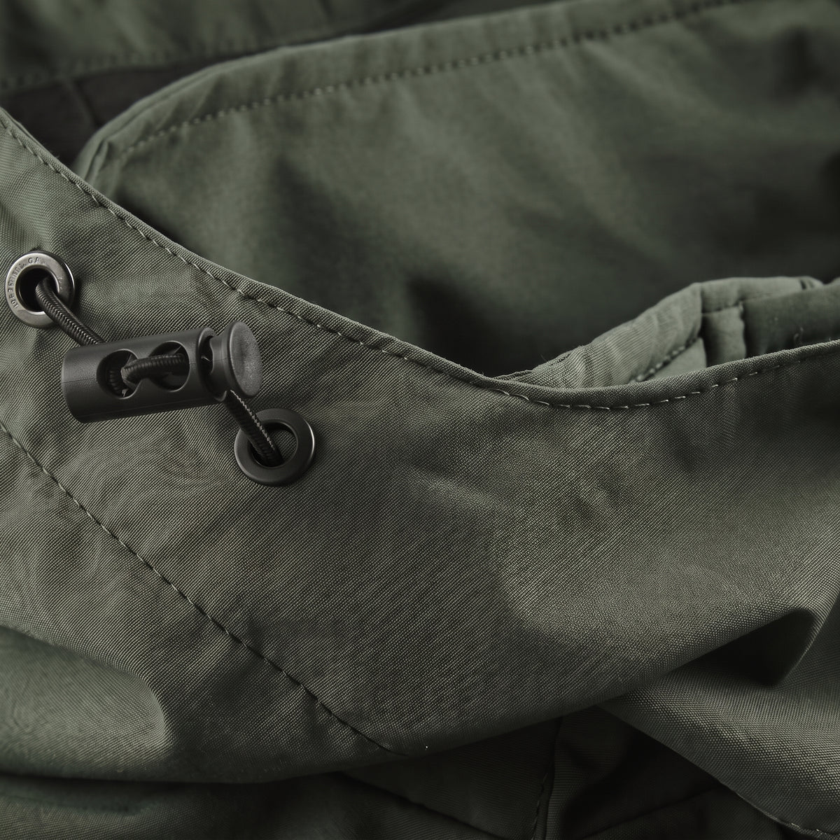 Men's Multi Pocket Hooded Hardshell Jacket