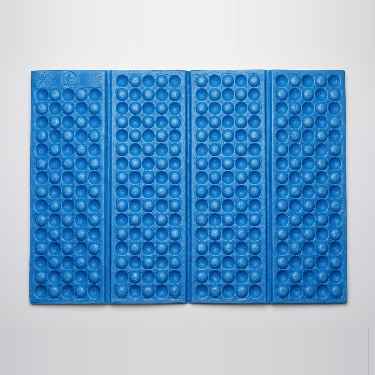 Folding Foam Sit Mat with Dome Embossing and Waterproof Base