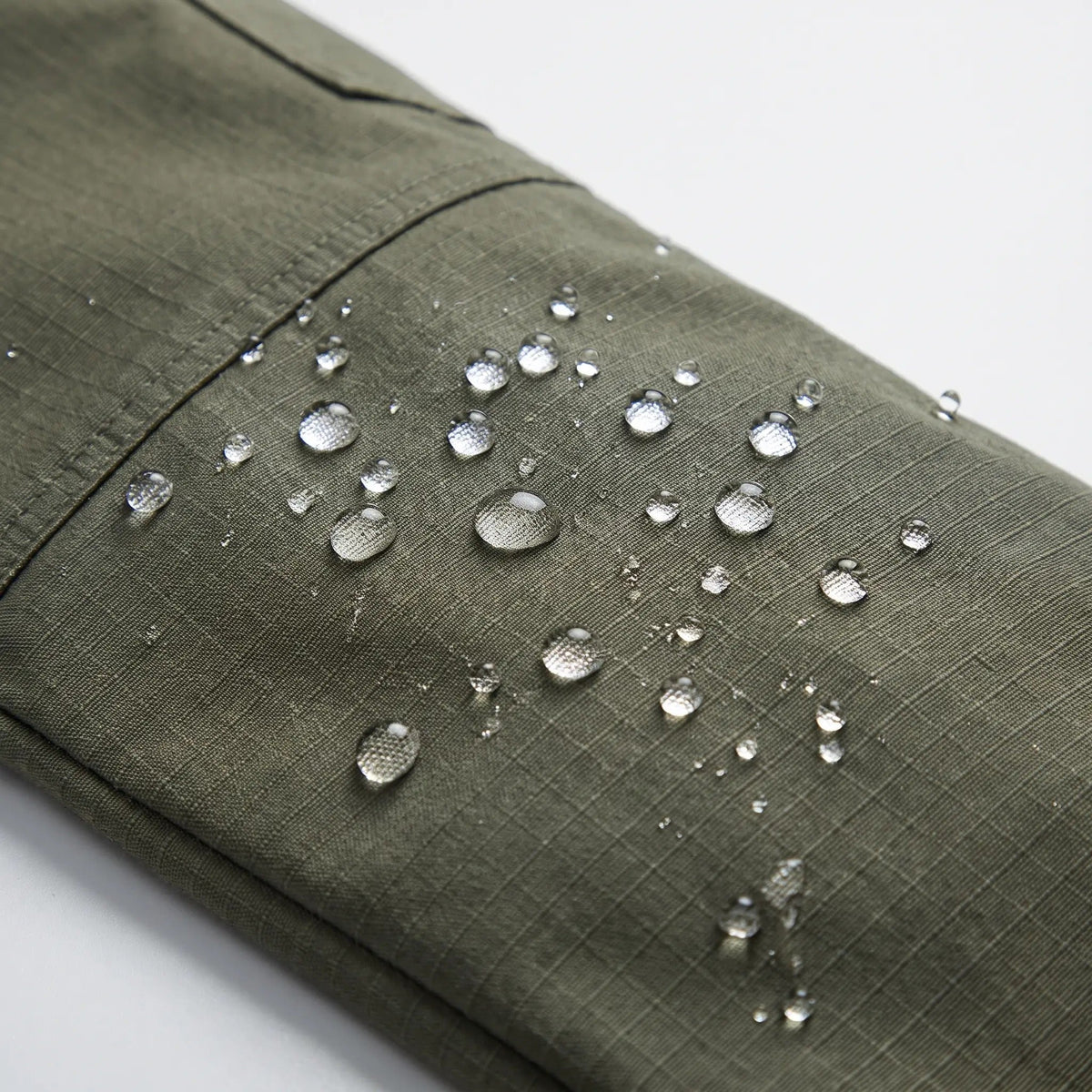 Men's Weather Resistant Outdoor Pants With Water Repellent Finish And Zip Pockets